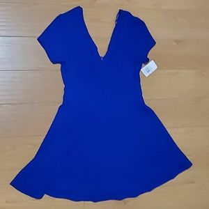 NWT B. Darlin Low V-neck Cap Sleeve Royal Blue Dress Sz 11-12